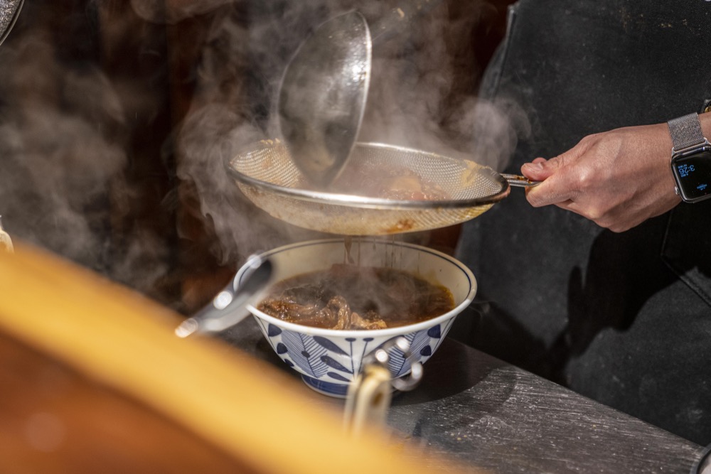 美食／板橋美食 門前隱味牛肉麵｜預約制文青食堂 處處細緻職人味 品嚐暖入人心的家常料理