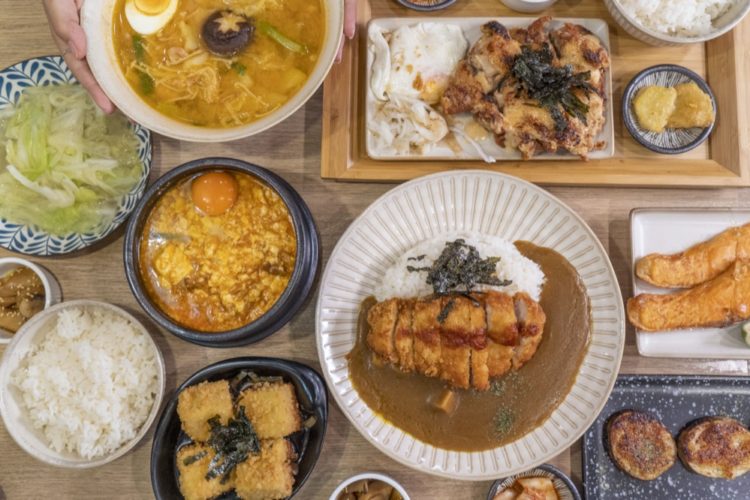 燒肉丼販,新菜單,辣味牛肉煲,辛口味增雞肉鍋,日式豬排咖哩,炙燒明太子雞腿排,新竹巨城,新竹,東區,丼飯