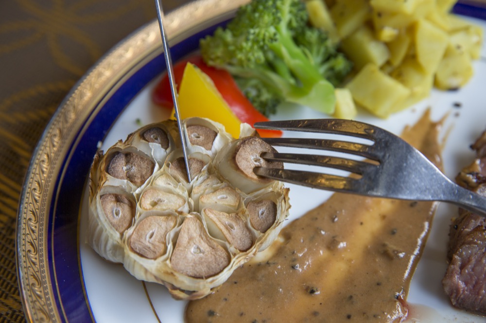 MrTom.steak29