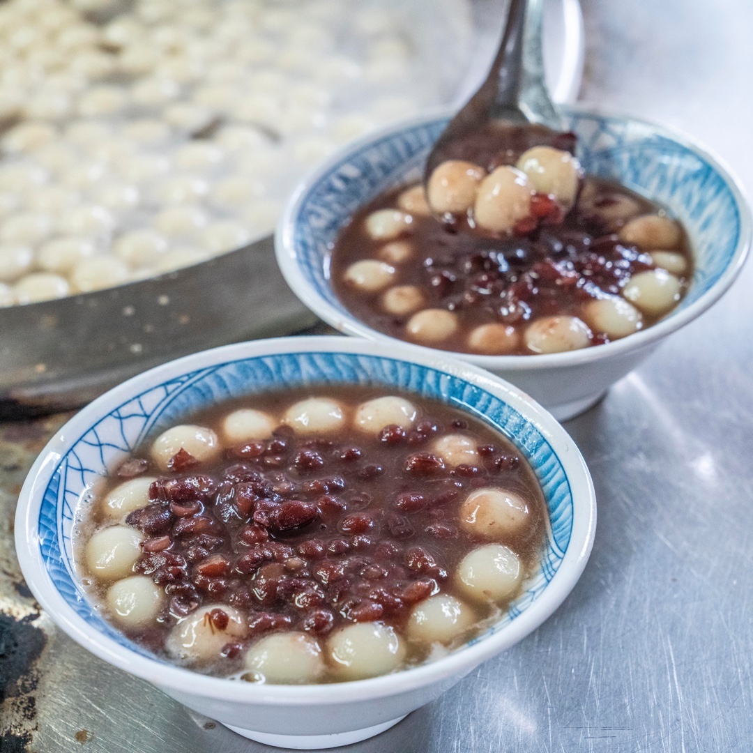 宜蘭美食 羅東紅豆湯圓｜羅東人從小吃到大！古早味「紅豆湯圓」甜而不膩，吃的是滿滿回憶！