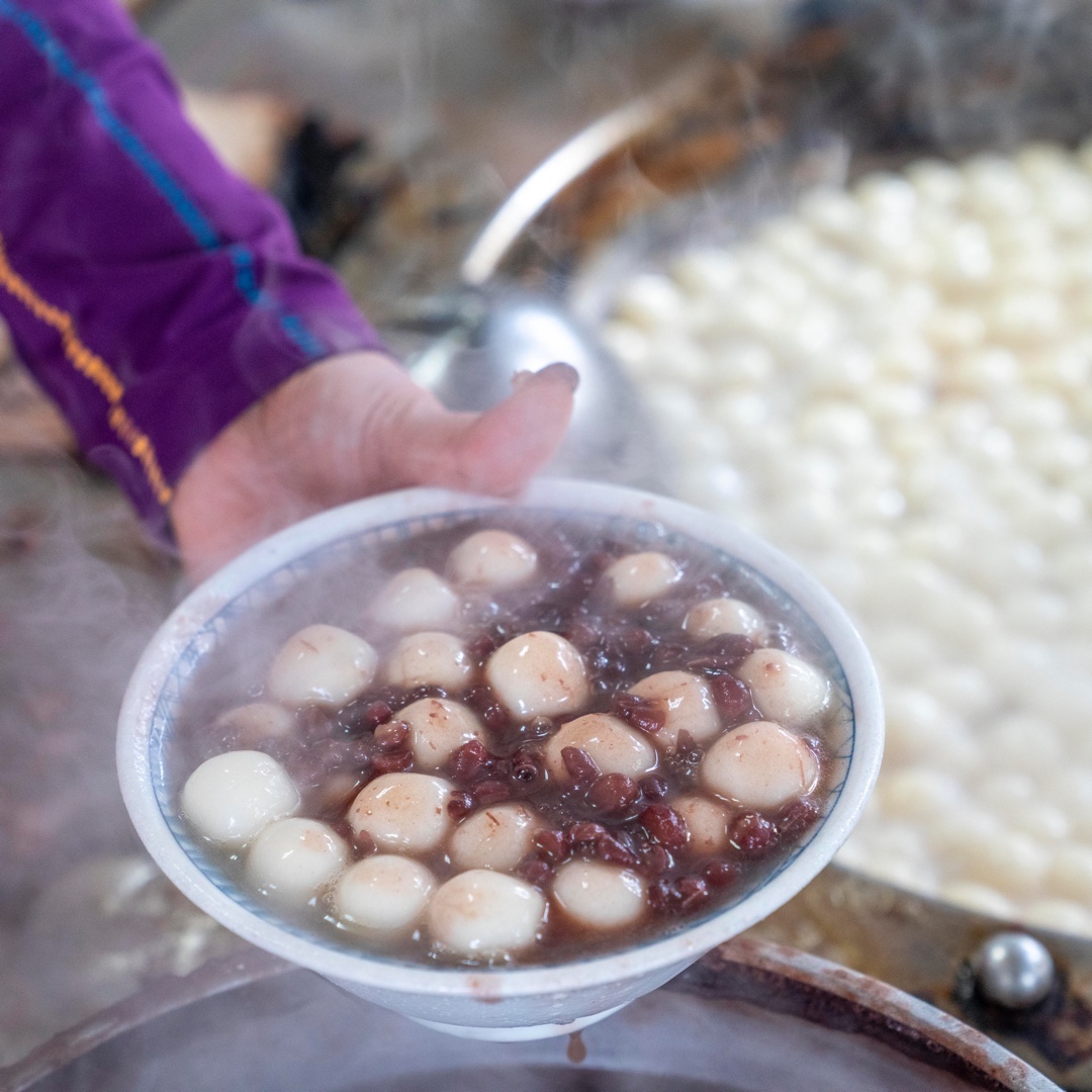 宜蘭美食 羅東紅豆湯圓｜羅東人從小吃到大！古早味「紅豆湯圓」甜而不膩，吃的是滿滿回憶！