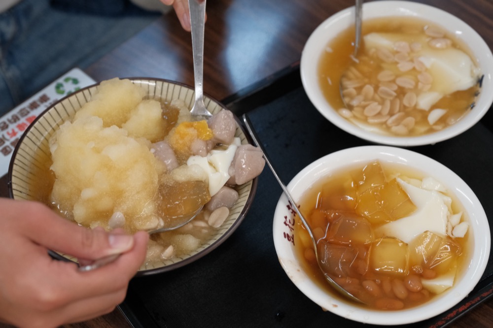 豆花莊，雙連站美食，寧夏夜市必吃的美味豆花，五十餘年老店