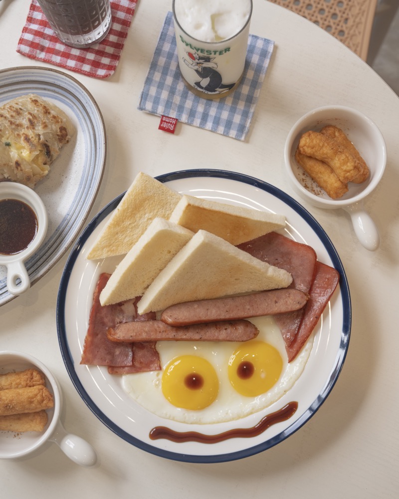 台北萬華美食　好運站｜南機場商圈「寵物友善早午餐」　簡約韓系風「每個角落都好好拍♡」