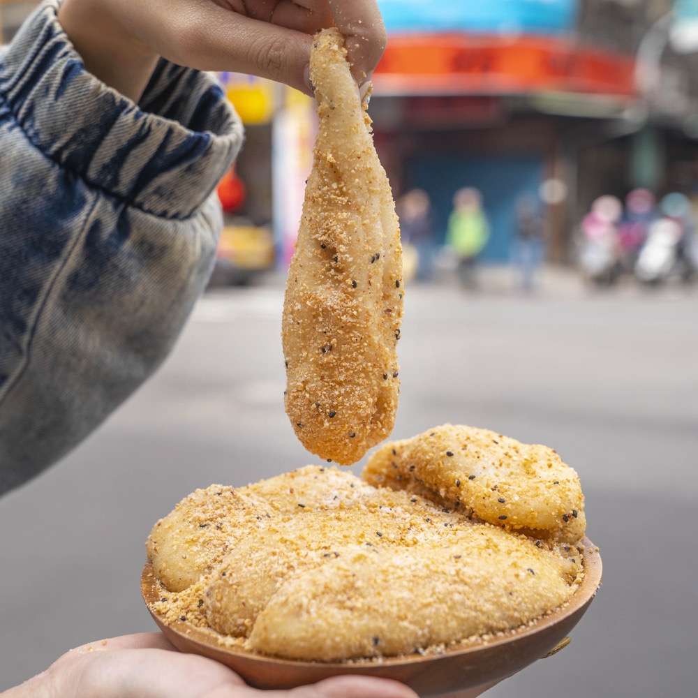 三重美食 古早味ㄚ嬤的麻糬｜麻糬控必吃！三重人氣「超柔軟麻糬」重量級登場！