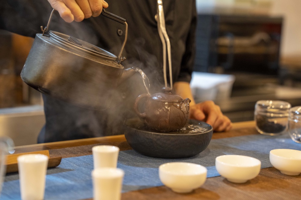 嘉義預約制私廚｜無菜單直火職人料理！季節食材選用與替換　主廚堅持親自到菜市場採買