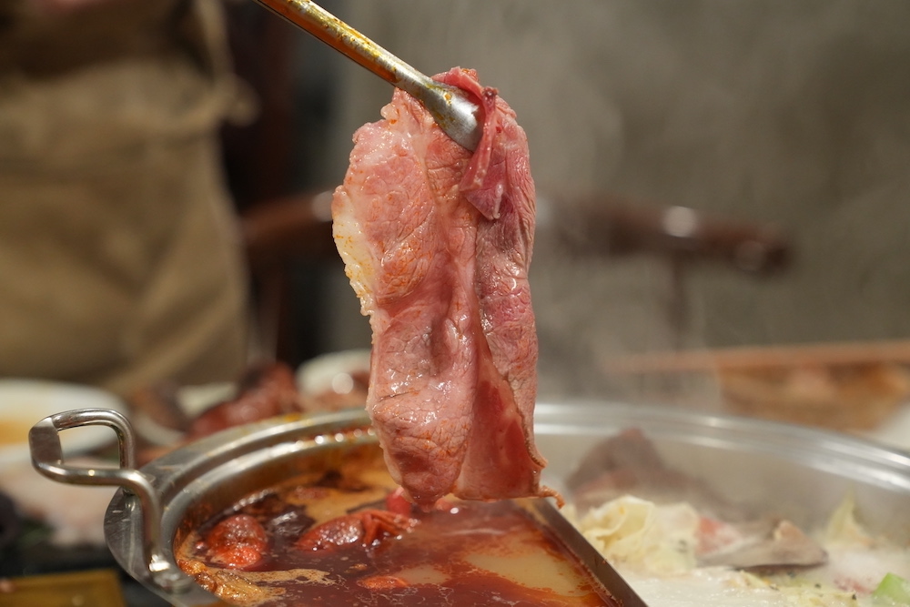 金洹苑 KIN KAN EN，捷運國父紀念館美食，就是要燒肉與火鍋吃到飽啊