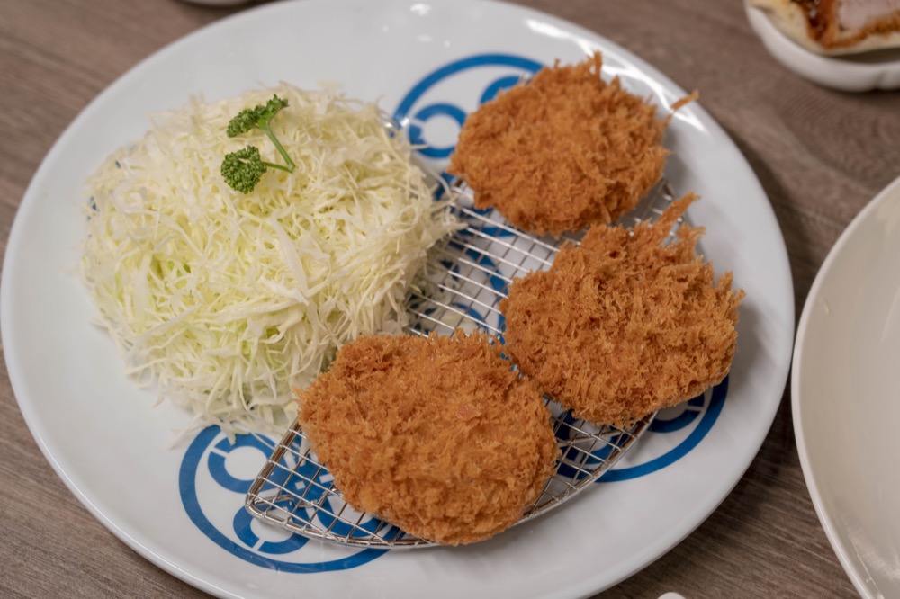 東京最佳伴手禮來台！「腰內豬排口袋三明治」帶著走　半熟蛋尬豬排超Juicy