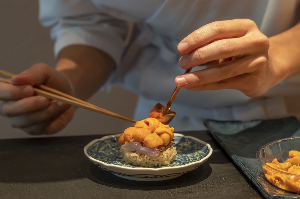 美食／台北壽司 二階割烹 Nikai｜隱藏於忠泰美術館二樓　魚肉與醋飯搭配更帶出魚肉的鮮甜