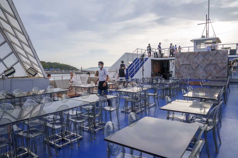 泰國餐廳 ocean sky pattaya｜融合大自然的美麗與文明的繁華　海上用餐小酌的特別體驗