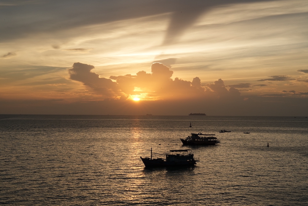 泰國餐廳 ocean sky pattaya｜融合大自然的美麗與文明的繁華　海上用餐小酌的特別體驗