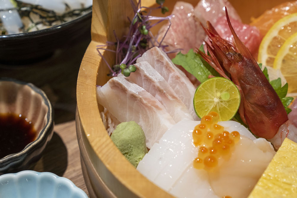 赤木鮮魚店，台北美食，榮星花園旁巷弄的美味生魚丼飯，老饕的平價選擇