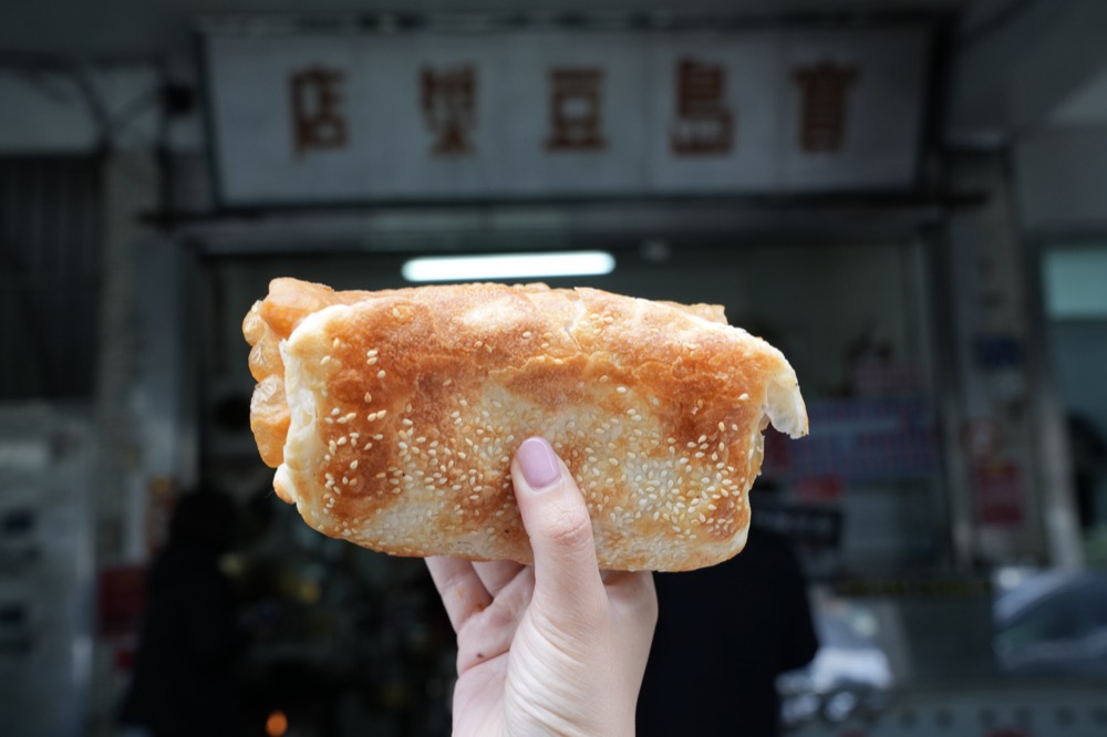 寶島豆漿店，基隆七堵美食，晚來吃不到的美好燒餅油條，一天只營業五小時