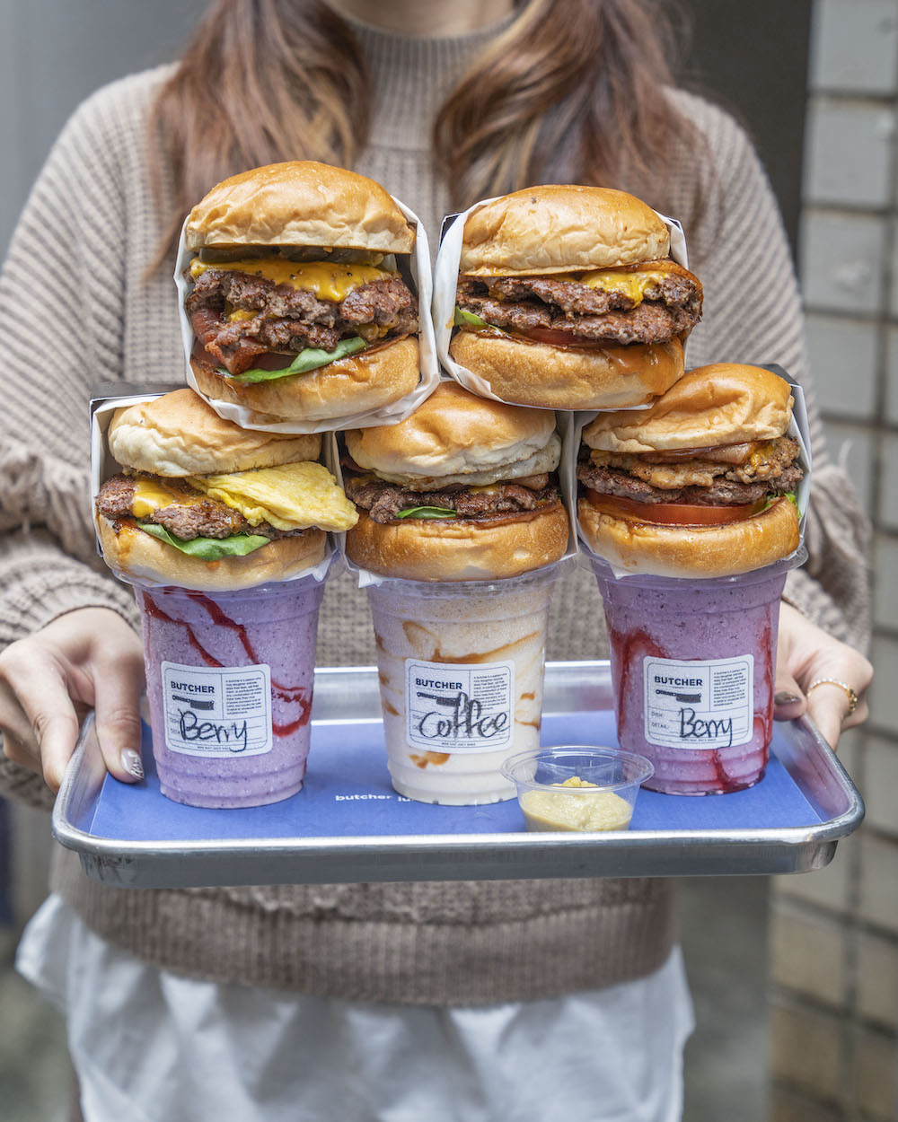 中山站美食　漢堡肉品自由選擇！彈性、好玩且做出更生活化、有趣的漢堡