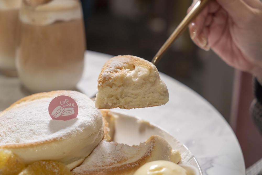 [暫停營業]Café del SOL，捷運市府站美食，來自福岡的美味舒芙蕾鬆餅，還有彩虹可頌!!