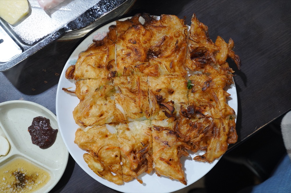 美食／台北美食 東輝韓食館｜預約才吃得到韓味食堂！來自韓國華僑老闆好手藝