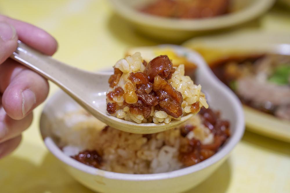 三重美食店小二 ｜在地人激推ㄟ魯肉飯　餐點銅板價正港台灣味