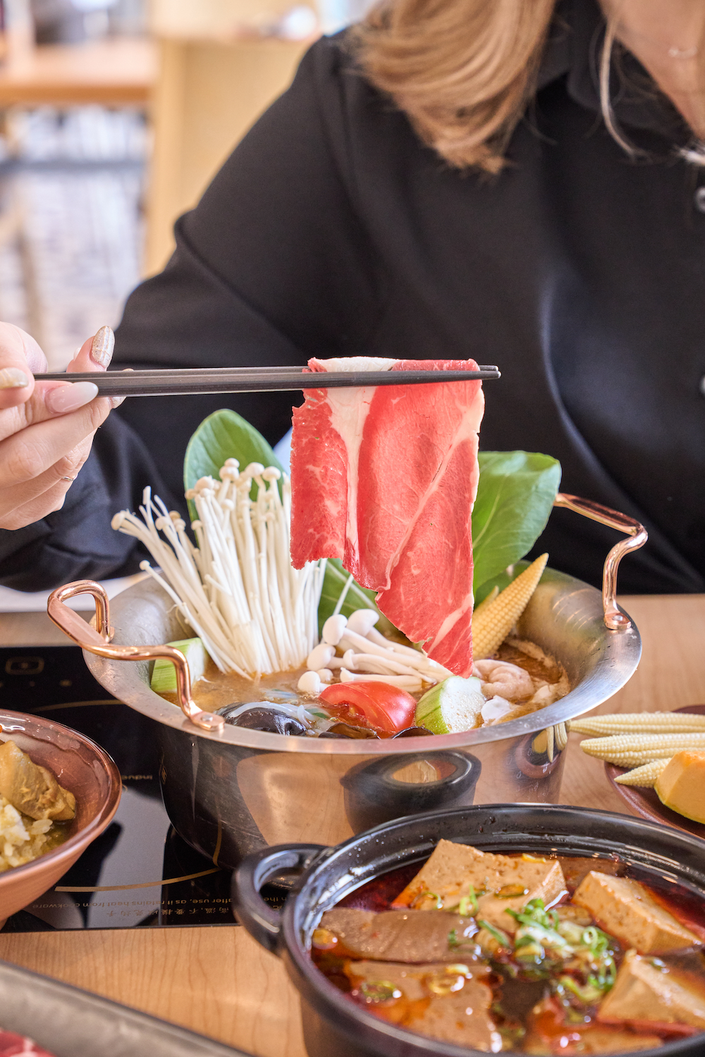 樁涮 HOT POT｜超人氣「香辣麻奶鍋」辛香滑順　澎湃「海鮮船」鮮味十足