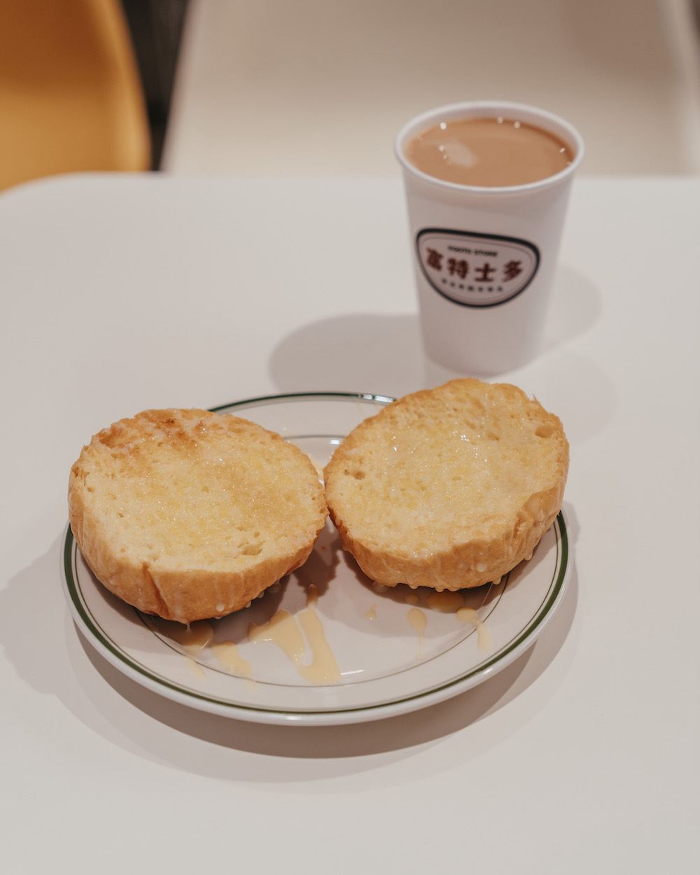 萬華香港人開的港式早餐－富特士多　港式麵包酥脆甜而不膩