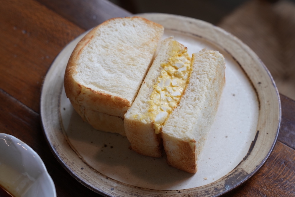 新竹咖啡廳 種甜｜老宅甜點店「手作自製麵包」超欠吃 不限時咖啡廳「藏身巨城周邊巷弄裡」