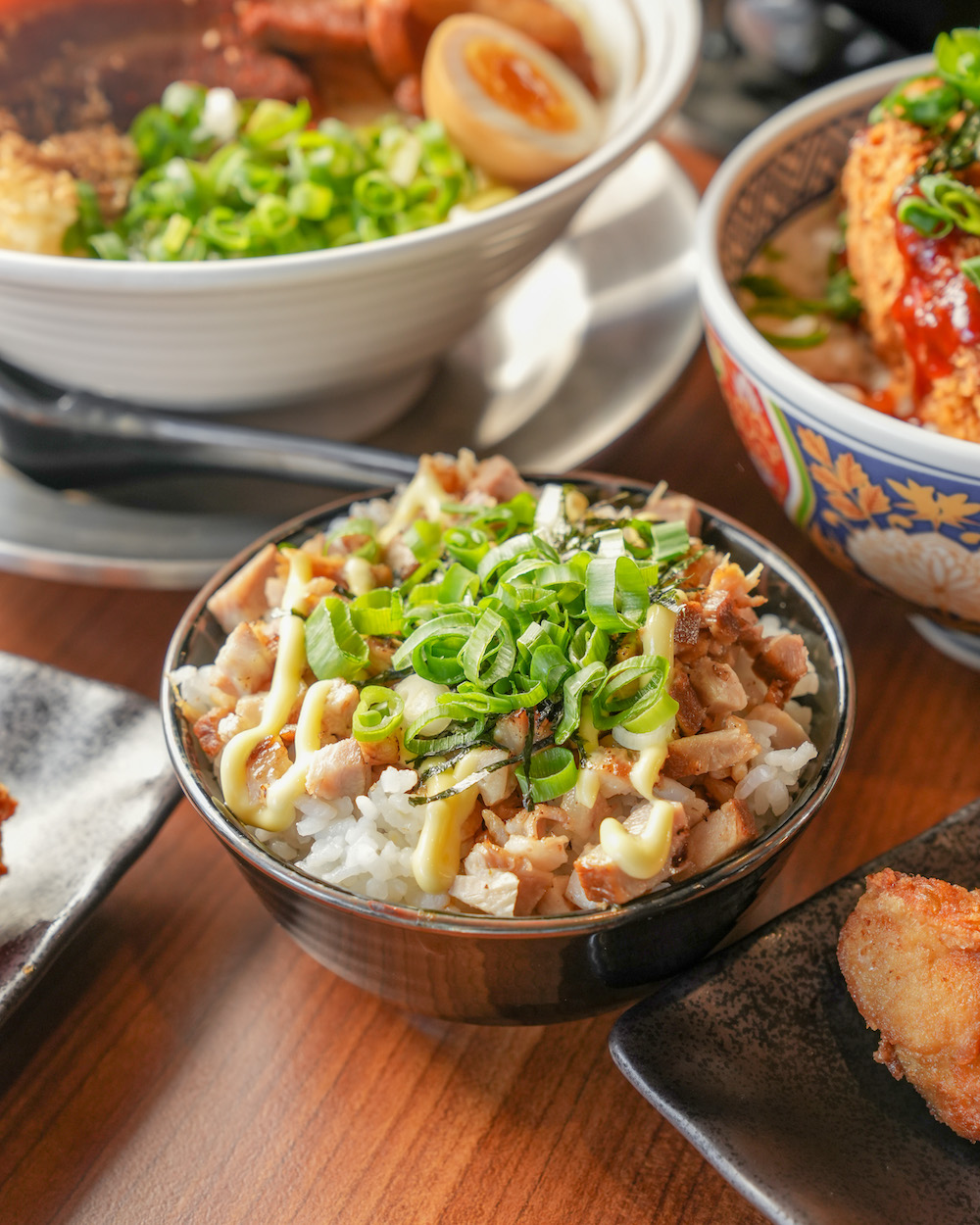 免飛日本也能吃道地拉麵！老饕最愛「 橫濱家系拉麵」