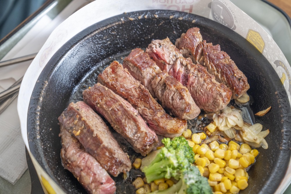 台北美食｜ 胡椒廚房推限定「菲瑞牛排」　超人氣「起司布朗牛肉」美食街也能吃到