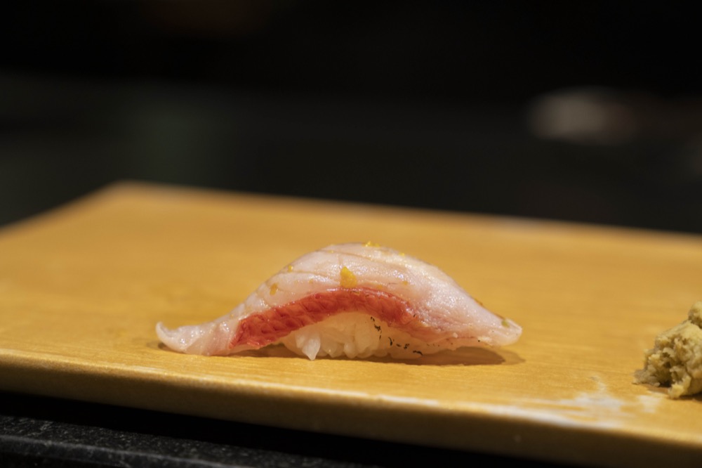 美食／台北壽司 真真庵 壽司割烹｜海膽饗宴令人難忘　超人氣和牛海膽套餐