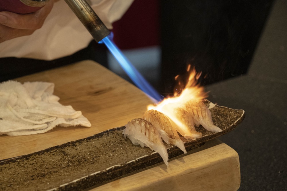 美食／台北壽司 真真庵 壽司割烹｜海膽饗宴令人難忘　超人氣和牛海膽套餐