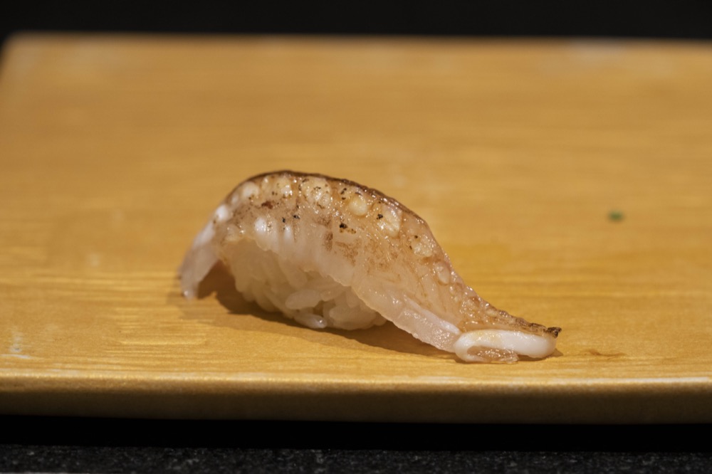 美食／台北壽司 真真庵 壽司割烹｜海膽饗宴令人難忘　超人氣和牛海膽套餐