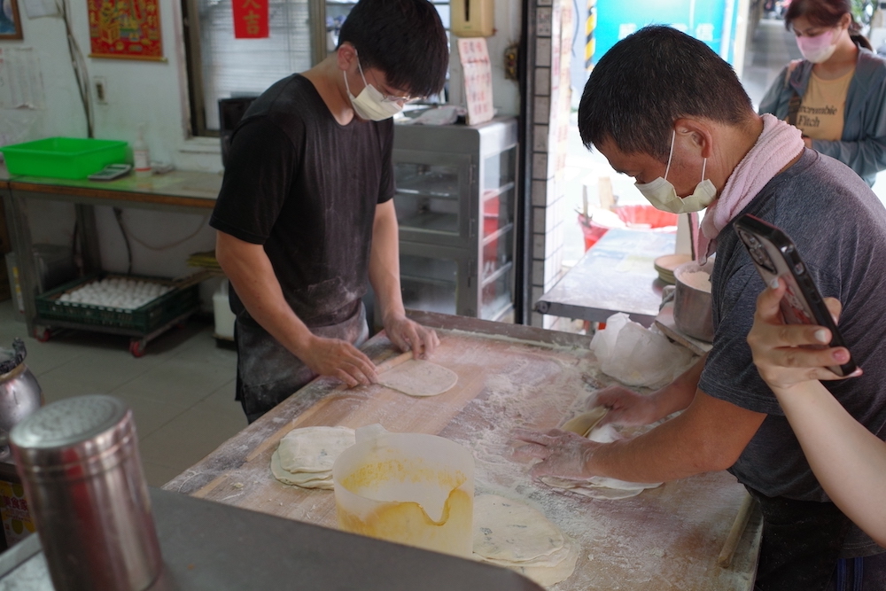 新北早餐　旭達豆漿店｜傳說中的新店NO.1蛋餅