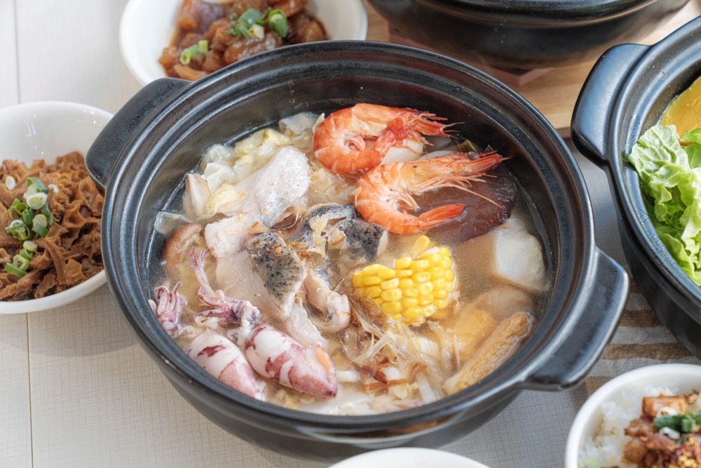 元心燃麻辣堂，台北國父紀念館站美食，平價版的海底撈，一個人也可以吃的麻辣鍋