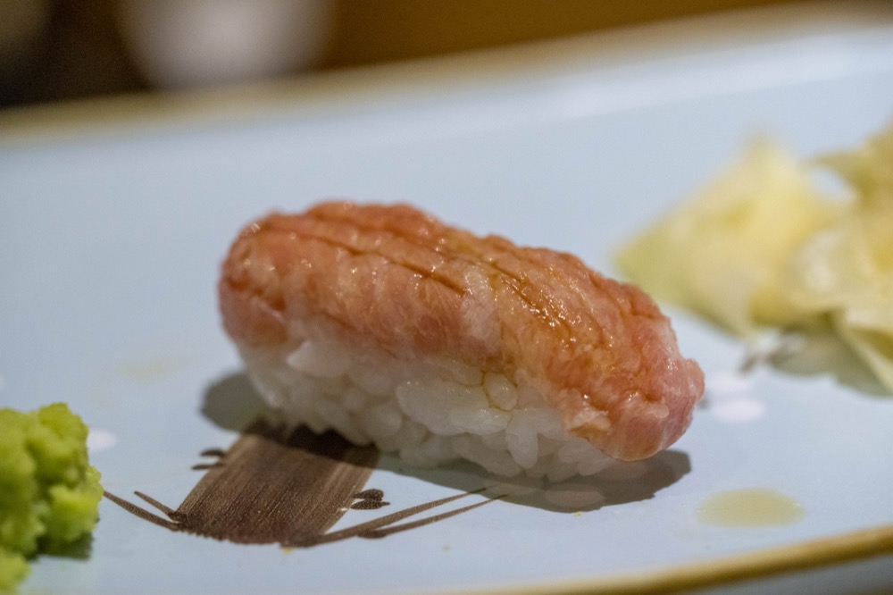 一期一會(鮨)，南京復興美食，位於長春路的完全預約制美味壽司，日本魚料與師傅手藝都超棒