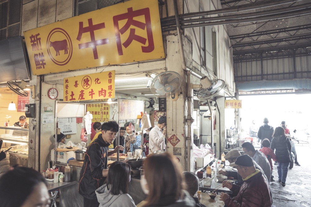 台南牛肉湯推薦｜臺南人私藏牛肉湯名單　灣裡市場牛肉湯　生意太好我自己也會吃不到