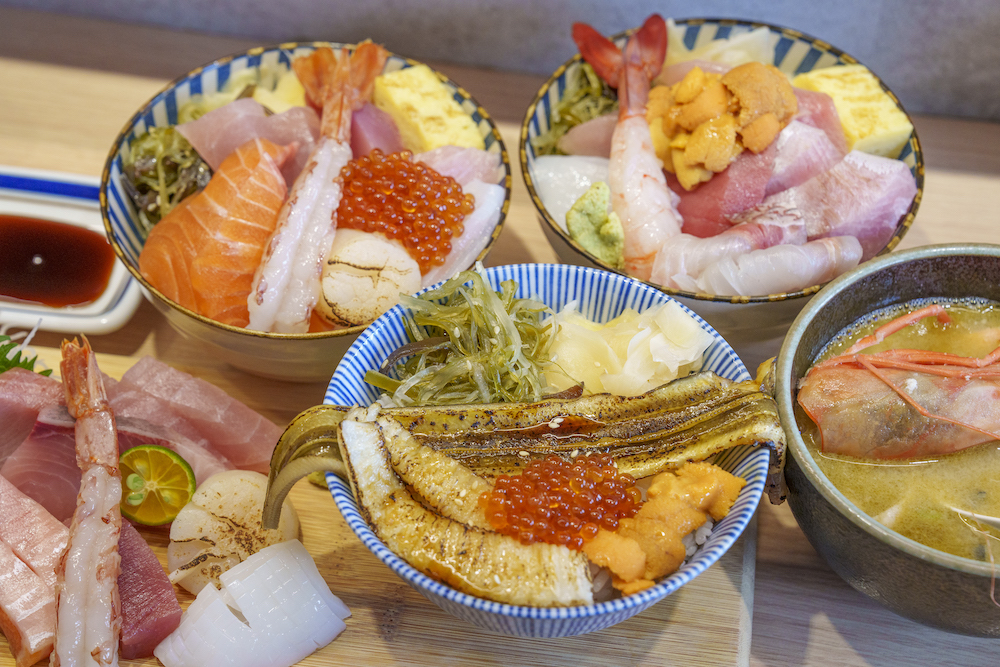 台北美食　旨丼生魚片丼飯｜中山站巷弄排隊美食「旨丼」　秒殺生魚片丼飯「CP值高到逆天」！