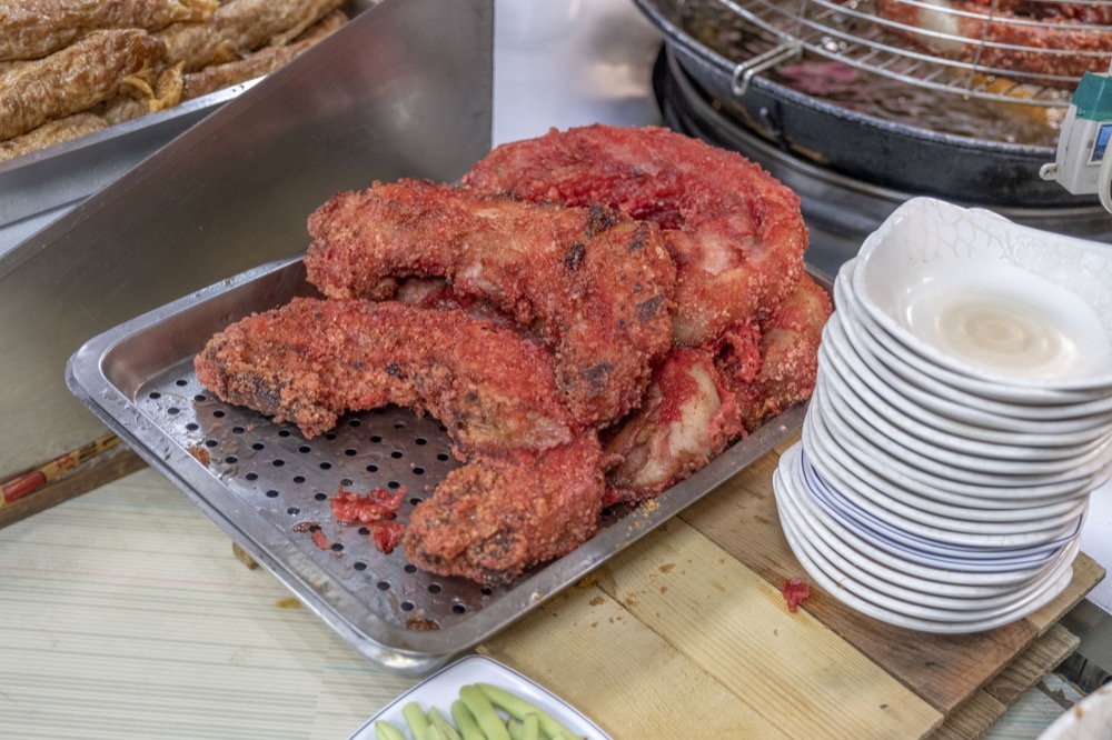 板橋香菇肉粥，環狀線板新站美食，在地超夯的人氣宵夜