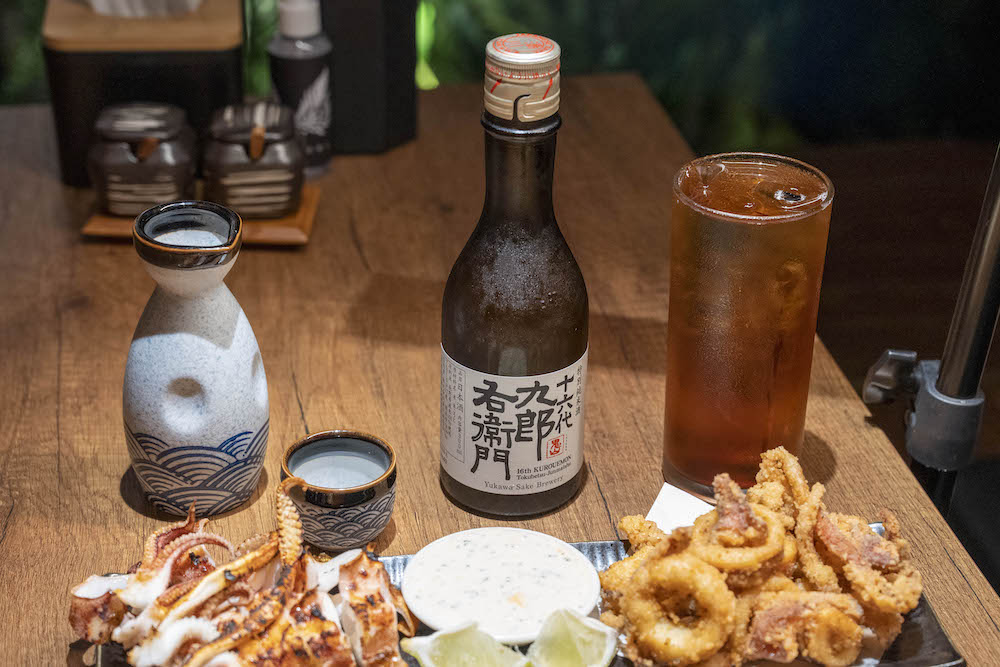 台北美食 梟夜日式餐酒館｜下班時刻的快樂時光，大口吃肉大口喝酒～