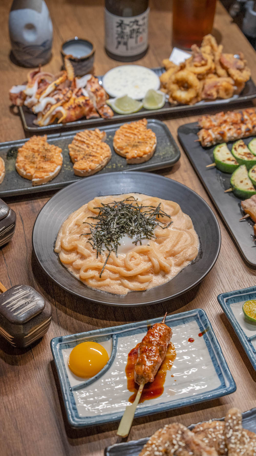 台北美食 梟夜日式餐酒館｜下班時刻的快樂時光，大口吃肉大口喝酒～