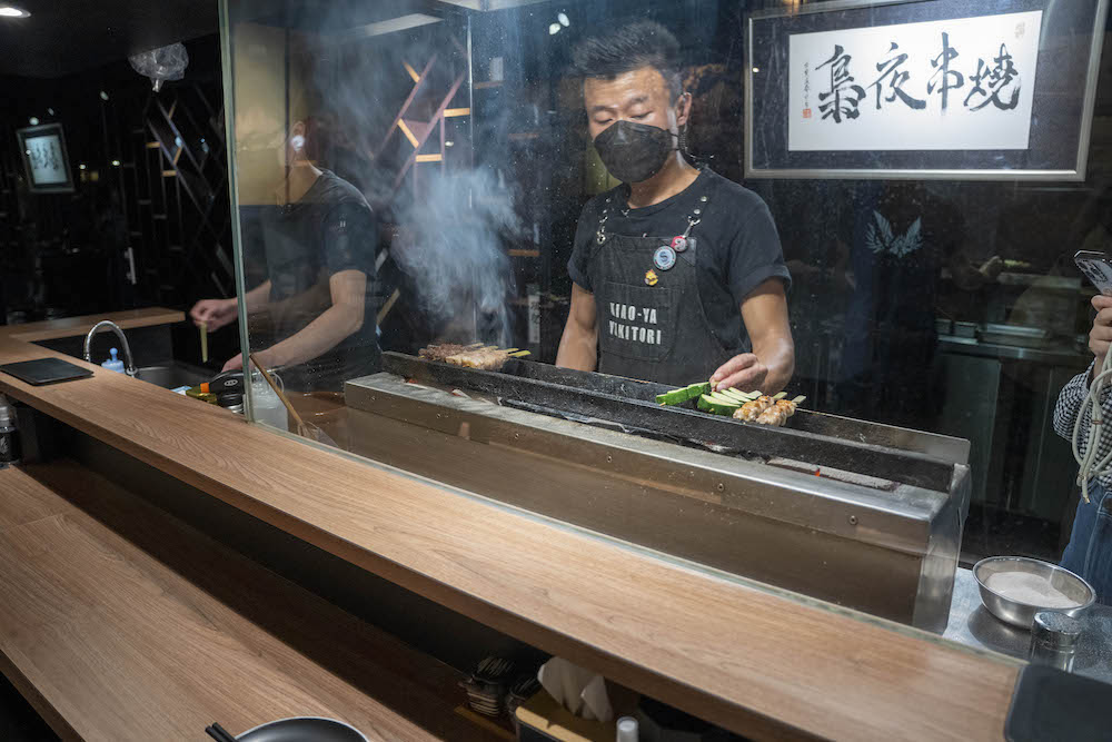 台北美食 梟夜日式餐酒館｜下班時刻的快樂時光，大口吃肉大口喝酒～