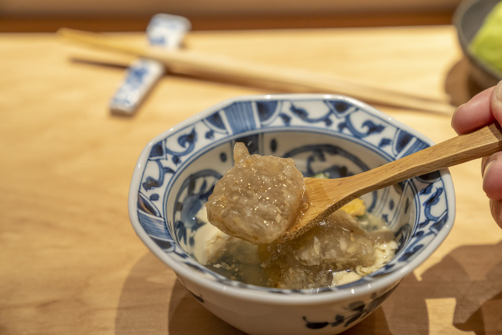 台北壽司 一冠割烹｜魚貨新鮮、視覺與味覺細膩兼具～台北新開幕無菜單壽司