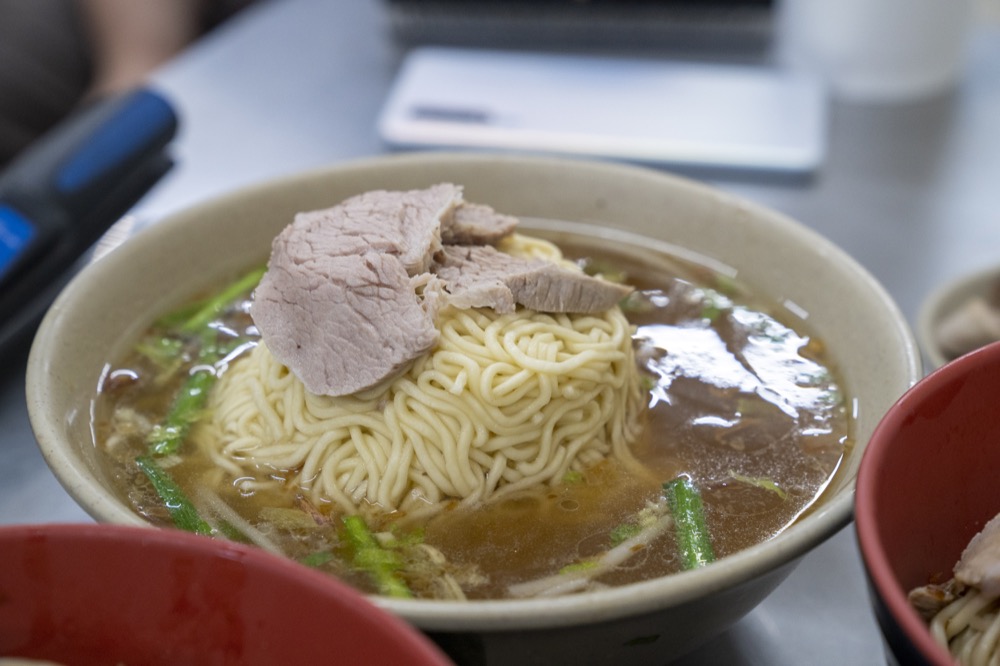 花蓮 傳統美食玉里麵│60年以上營業歷史，在地排隊古早味經典老店，樸實無華的家常美味~